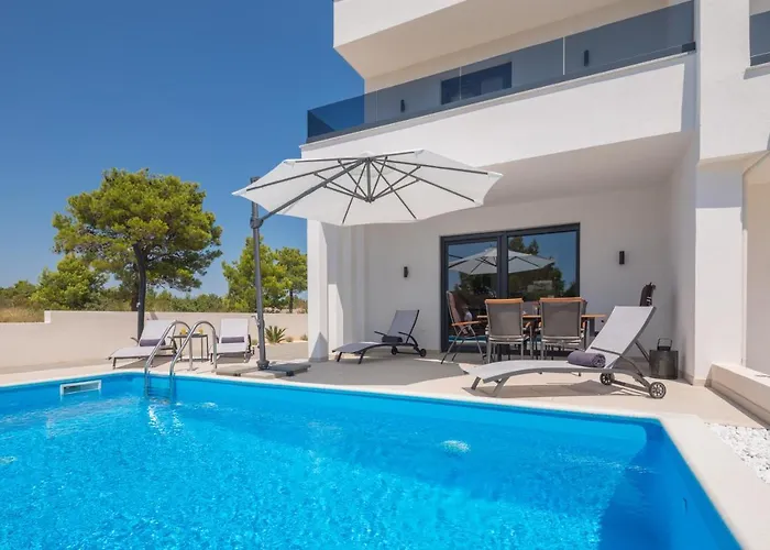 Nadija With Heated Pool * Βόντιτσε