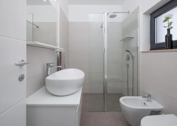 Nadija With Heated Pool Βίλα *